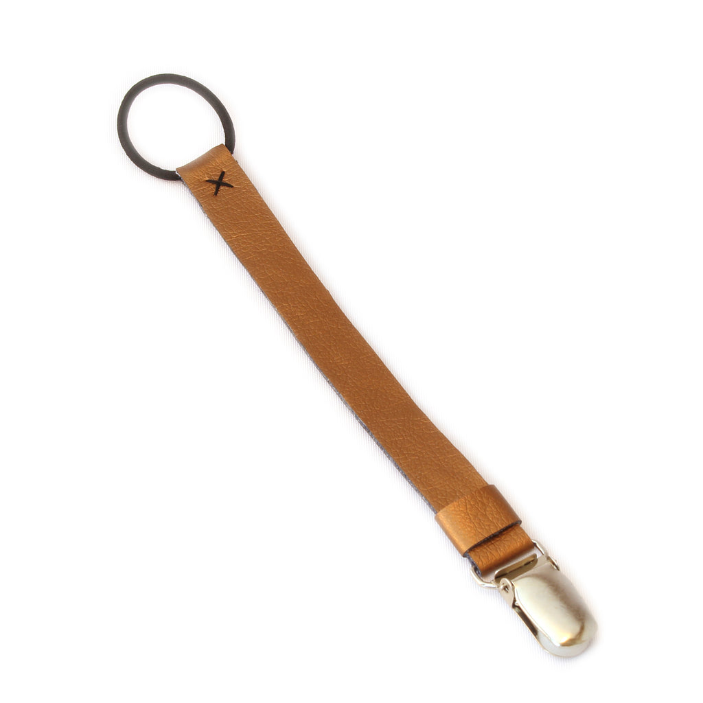 Binky leash in metallic copper